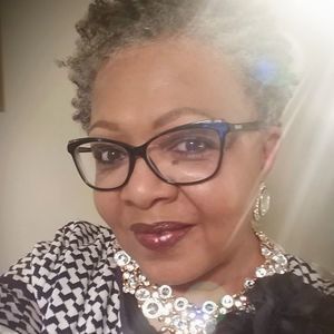 Meet your Posher, Venida